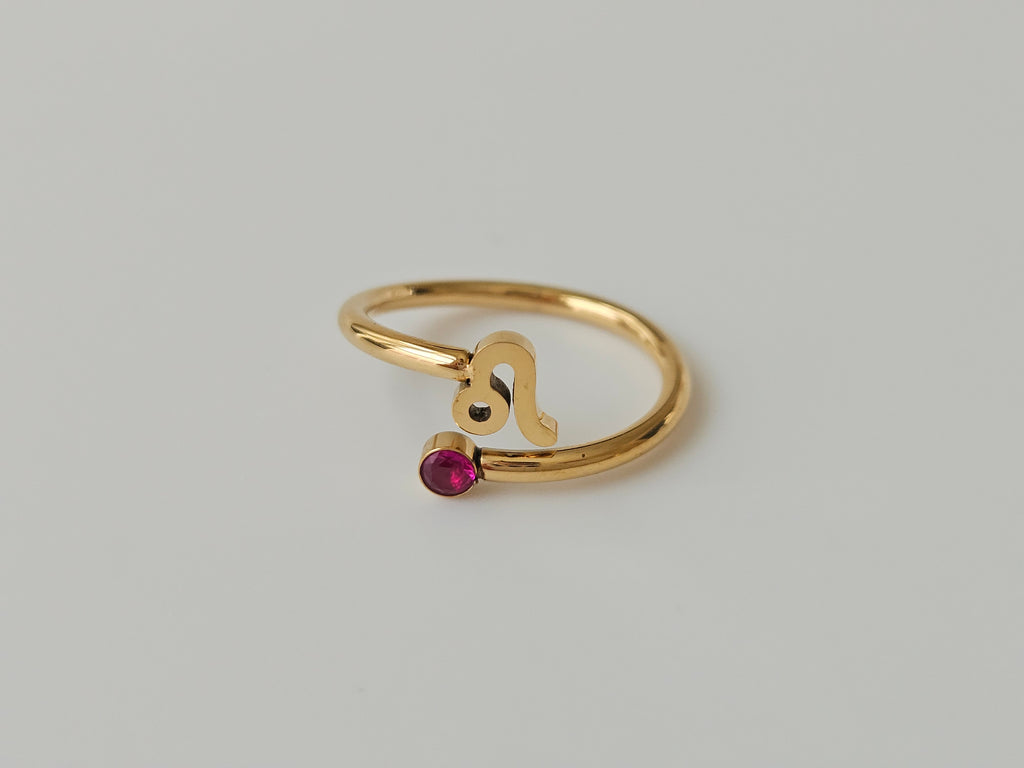 Zodiac Ring | Personalized Gold Zodiac Ring