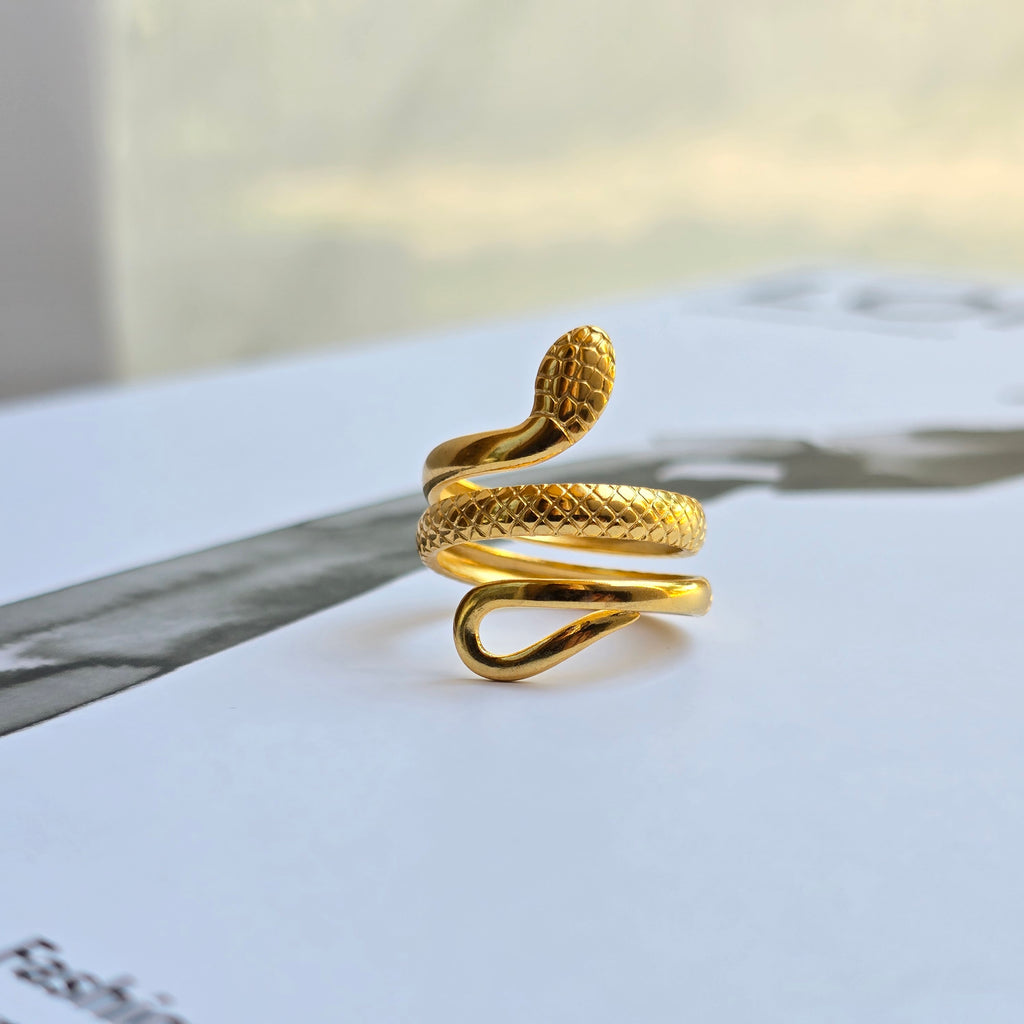 Adjustable Snake Ring