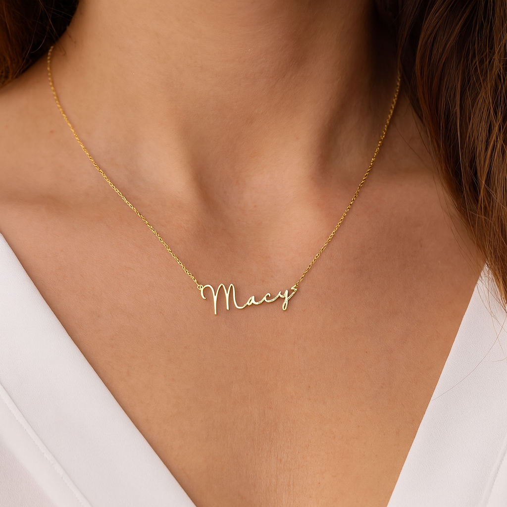 Custom Name Necklace: Personalized Jewelry Gift