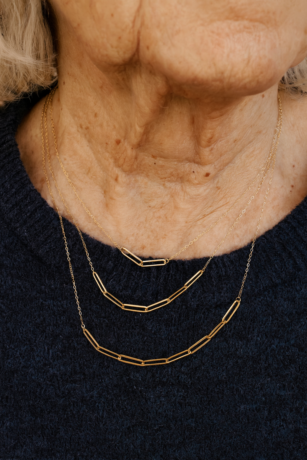 Family Link Necklace – Personalized Family Necklace for Mom, Grandmother & Loved Ones